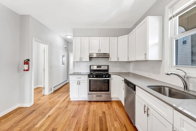 Photo - 126 W 16th St Condo Unit 1