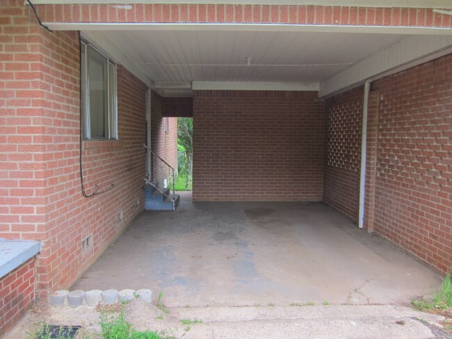 Photo - 3587 FM 2208