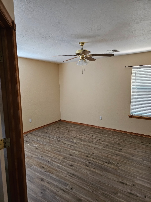 Photo - 3712 NE Bradford St