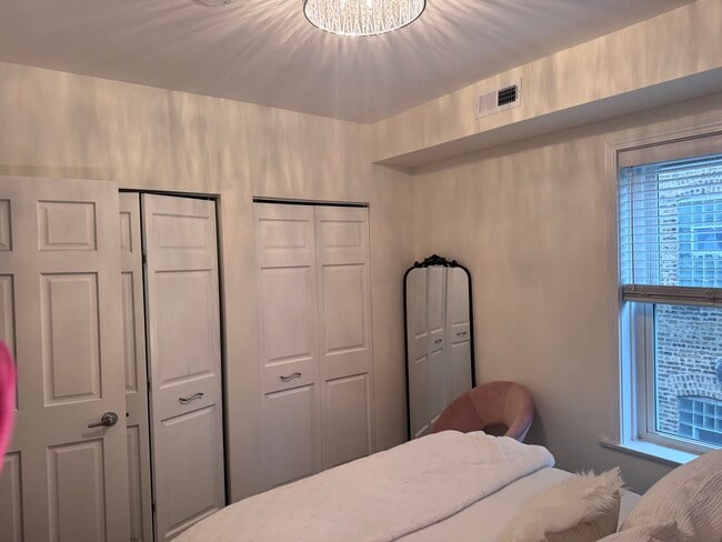 Photo - 4741 N Maplewood Ave