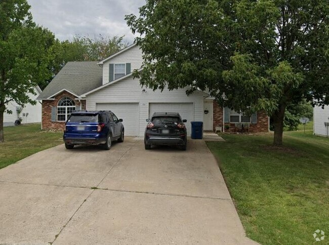 Building Photo - 106 S Woods Ct Rental