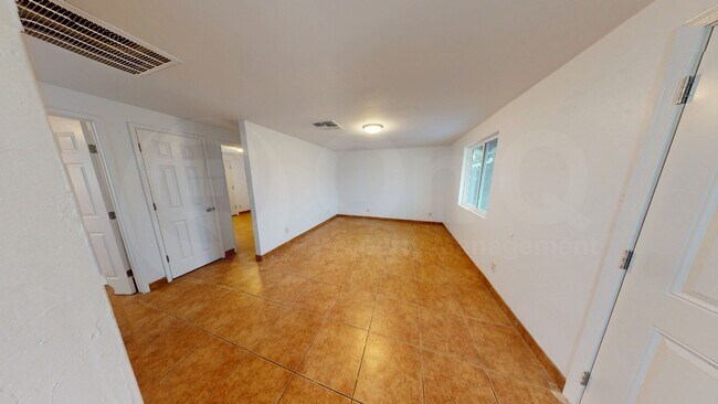 Photo - 1816 S Van Buren Ave