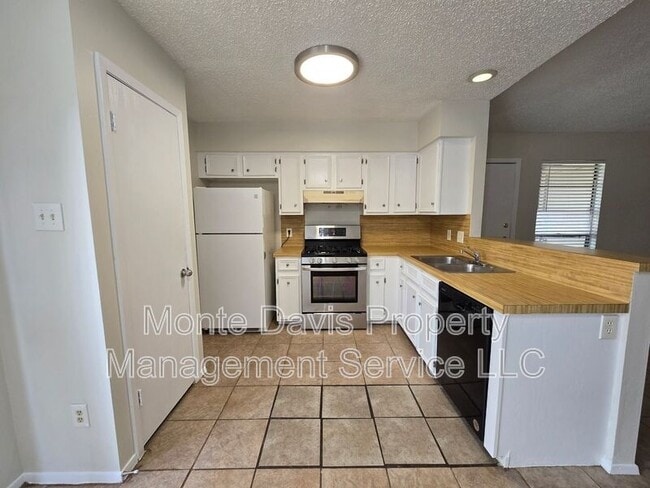 Photo - 6206 Buffalo Pass Unit A