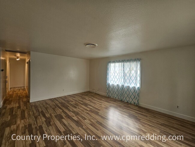 Photo - Spacious 3-Bedroom House with Gated Pool i...