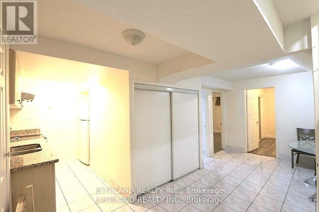 Photo - 221 Placentia Blvd