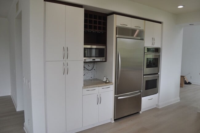 Photo - 3BR+/3BA EXECUTIVE HOME IN EVER POPULAR RI...