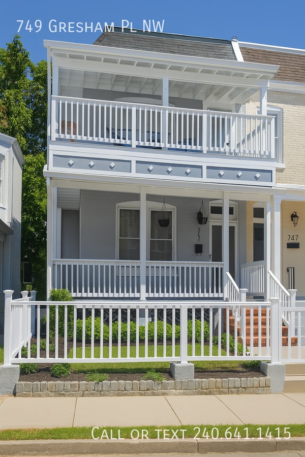 Photo - 749 Gresham Pl NW