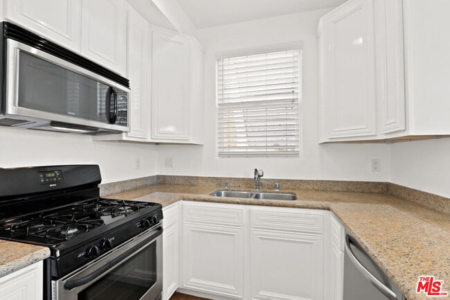 Photo - 5430 Bellingham Ave Unidad 306