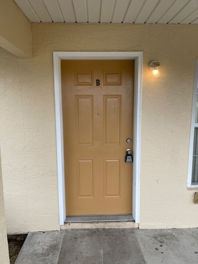 Photo - 2 Bedroom/2 Bathroom Apartment