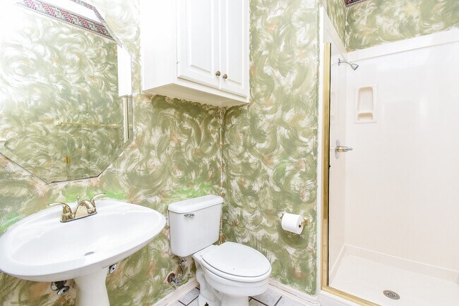 Photo - 1714 Wellington Way