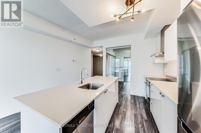 Photo - 51 E Liberty St Unit 1705