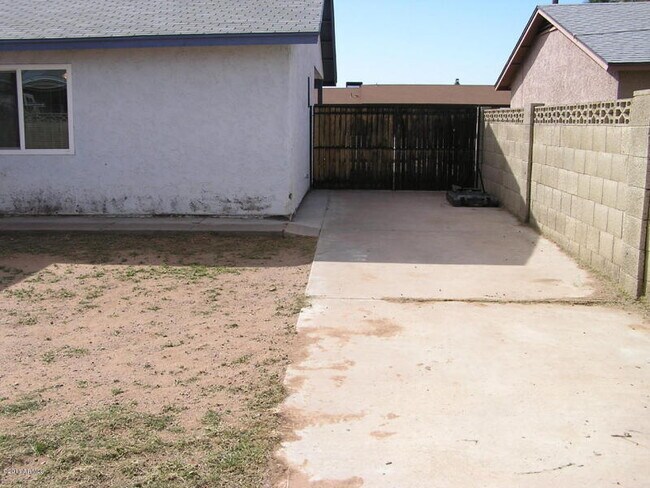 Photo - 2146 W Utopia Rd