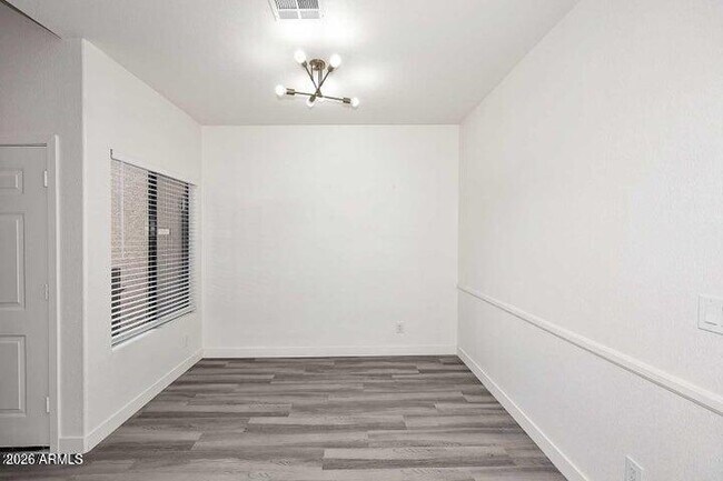 Photo - 9600 N 96th St Unidad 202