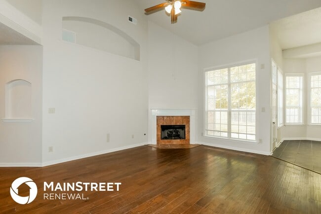 Photo - 9260 Acadia Pl