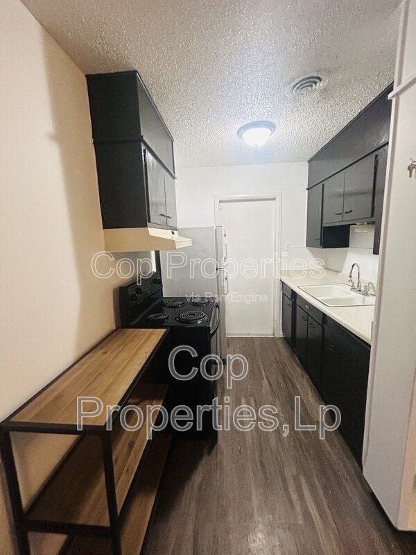 144 Cloudhaven Dr