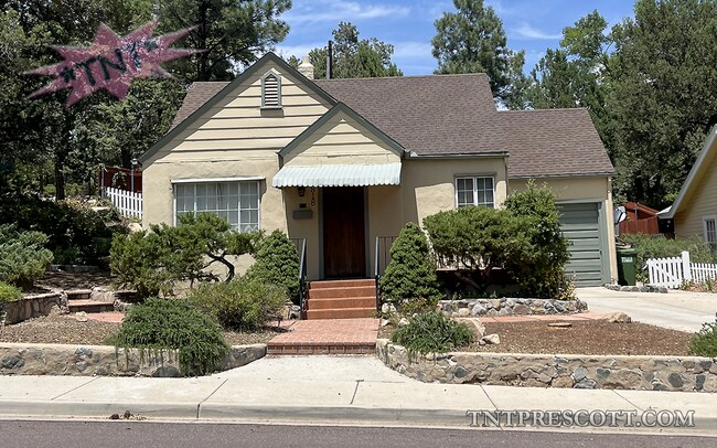 Historic Vintage Home in Prescott ~ HOLD - Historic Vintage Home in Prescott ~ HOLD