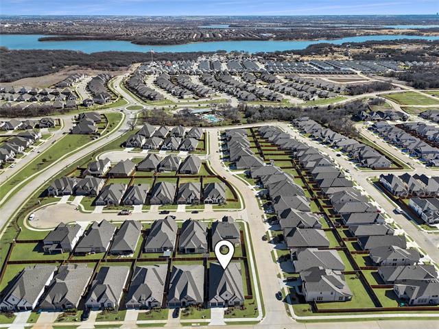 Photo - 3300 Honey Suckle Ln