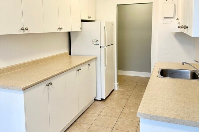 Photo - Victoria Apartments