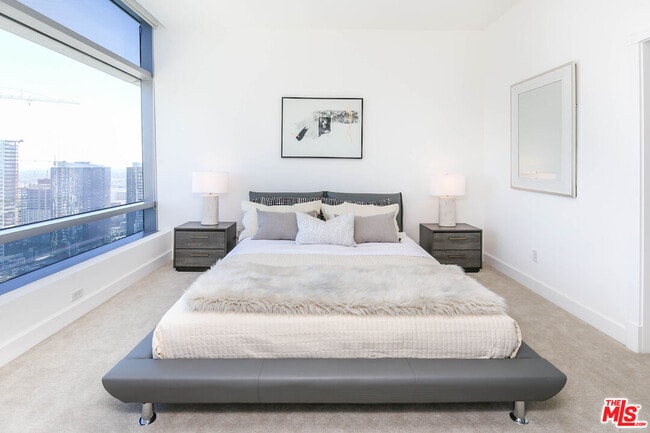 Photo - 900 W Olympic Blvd Unit 31E