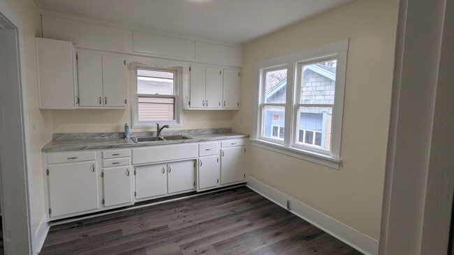 Photo - 1149 Fleming Ave