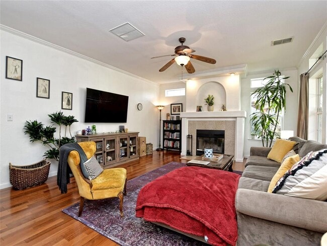 Photo - 1011 Cherico St