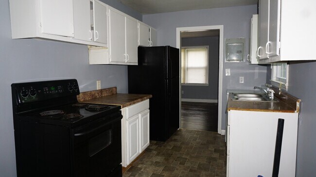 Photo - 2064 Seneca Dr