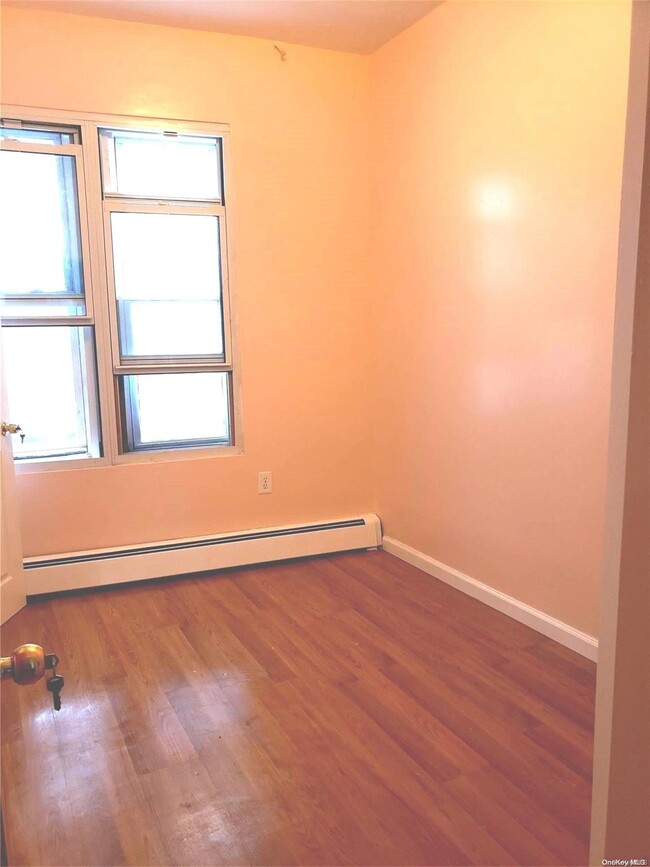 96-08 Jamaica Ave Apartment - Queens, NY | ForRent.com