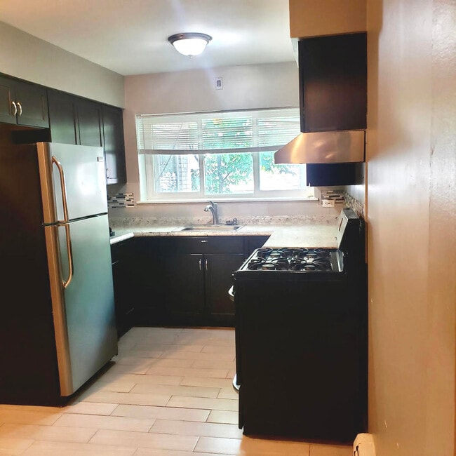 Photo - 609 Oakton St Unidad 3A