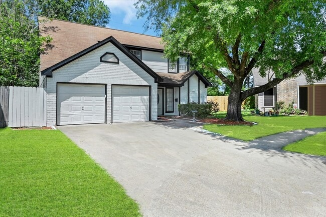 Building Photo - 8006 Summer Trail Dr Rental