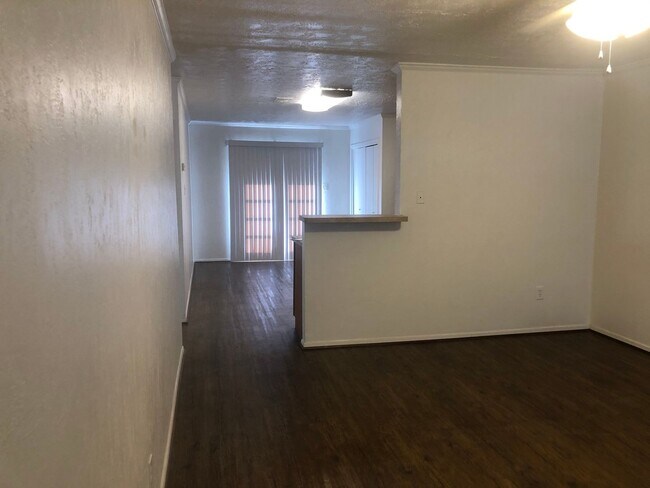 Photo - 3600EL Unidad B