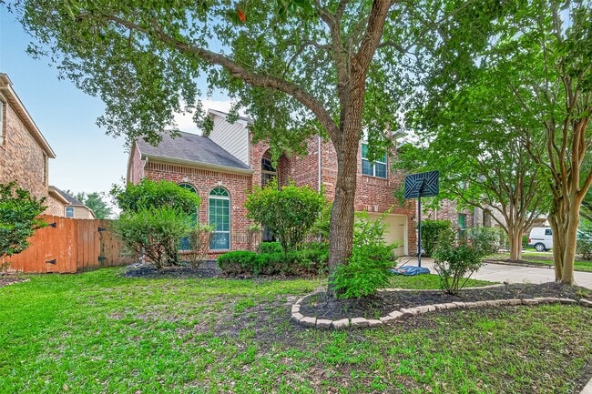 Photo - 17415 Sandalisle Ln
