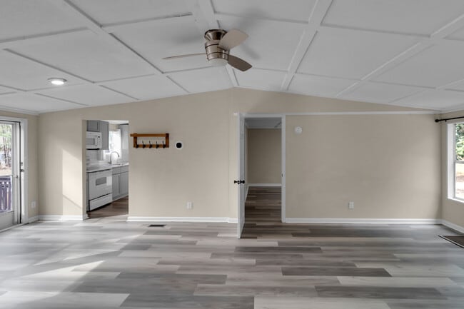 Photo - 1964 Adams St