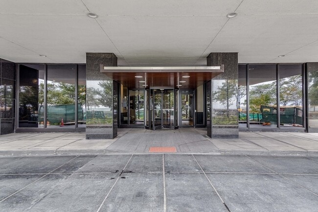 Photo - 1440 N Lake Shore Dr