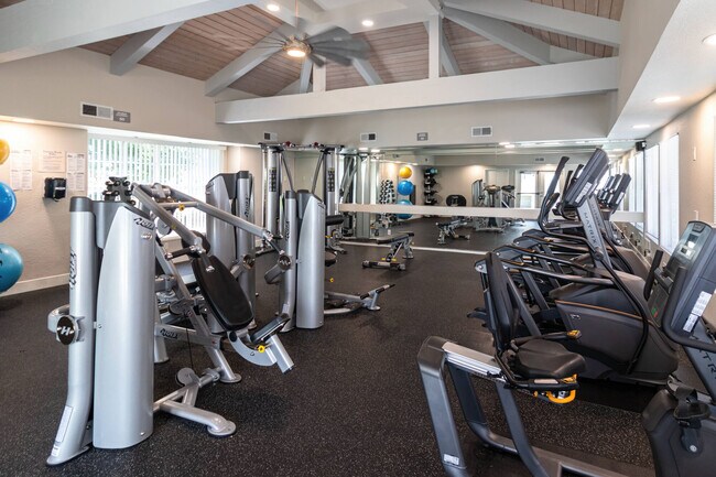 Photo - GATEWAY APARTMENTS