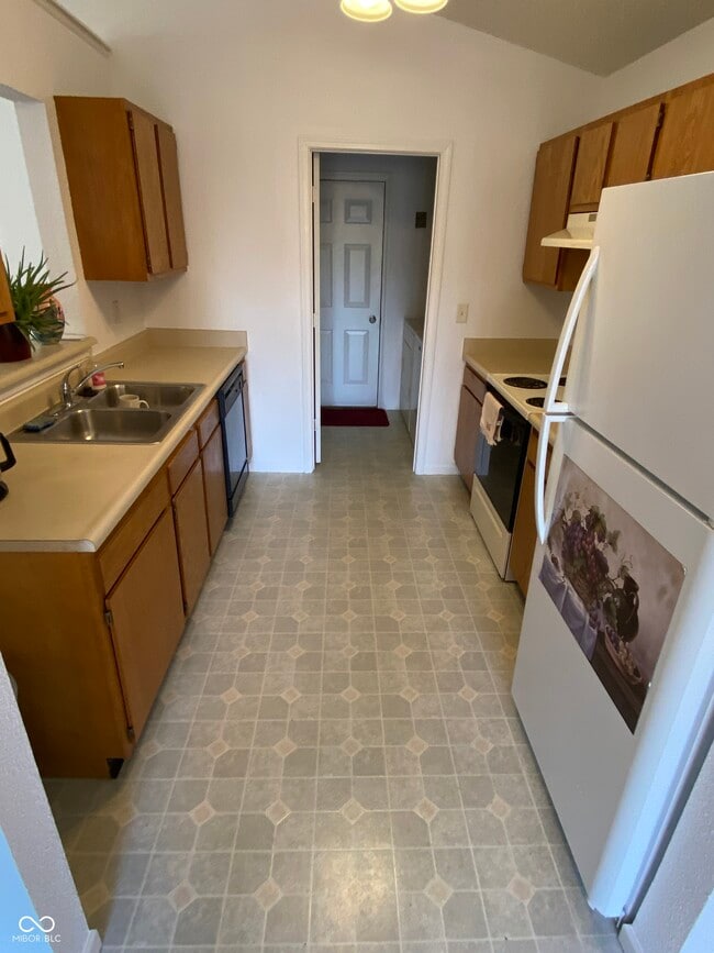 Photo - 5251 Bluff View Dr