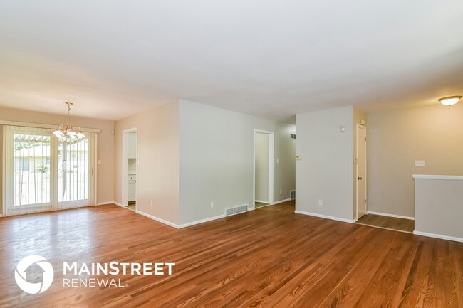 Photo - 8102 E 93rd Terrace