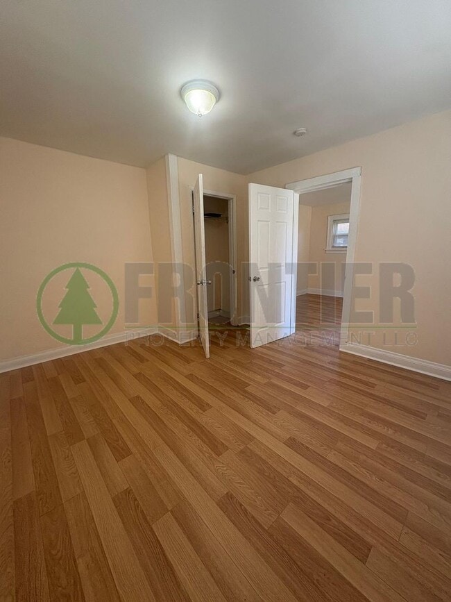 Photo - Charming 2Bed 1 Bath Home  Perfect for Families, Accepts Section 8/Housing Vouchers!
