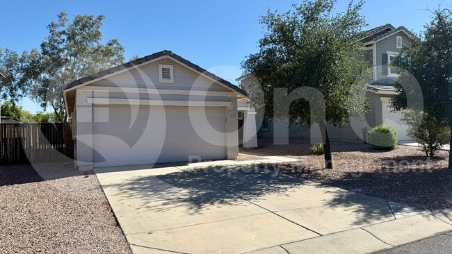 Building Photo - 34575 N Picket Post Dr
