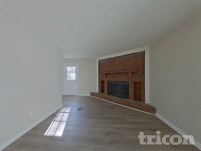 Photo - 50 Highland Blvd