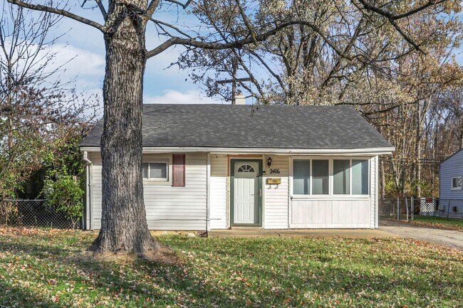 Building Photo - 2 Bedroom 1 Bathroom Single Family Home