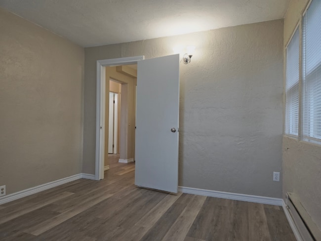 Photo - 808 W Cypress Ave Unit 7