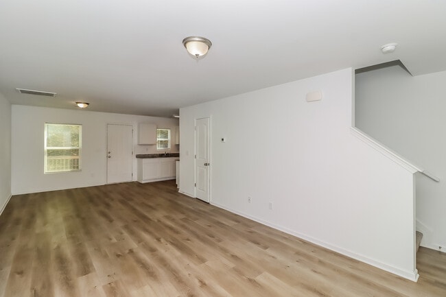 Photo - 134 Mountain Crest Dr