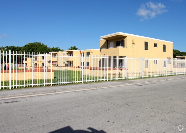 Photo - Annie Coleman Site 14