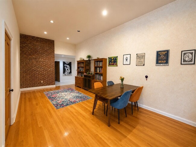 Photo - 88 Park Ave Unit 208