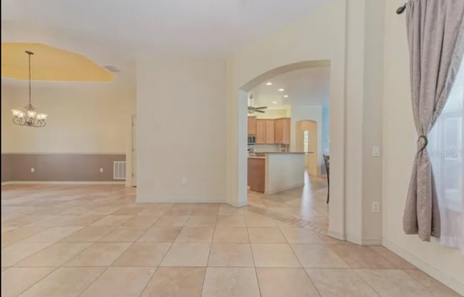 Photo - 6930 Moran Rd