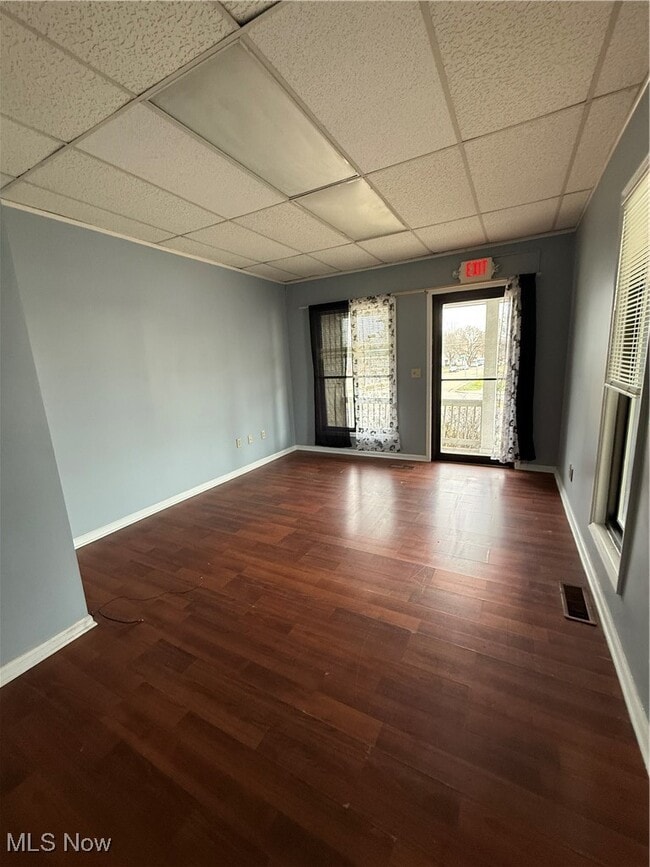 Photo - 1333 Maple Ave