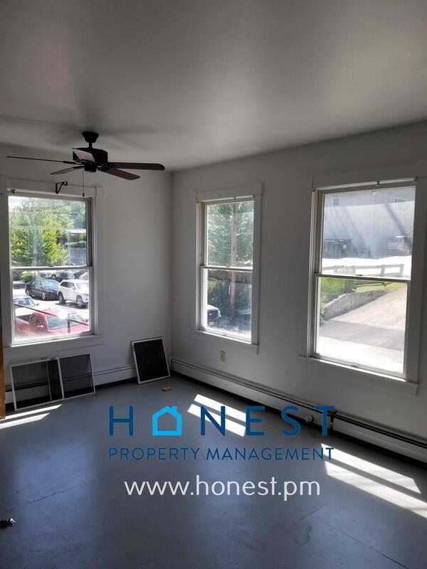 Photo - 17 Mechanic St