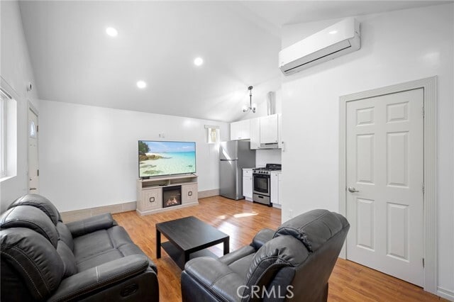 Photo - 7913 Vanscoy Ave