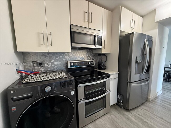 8200 SW 210th St Unit 201