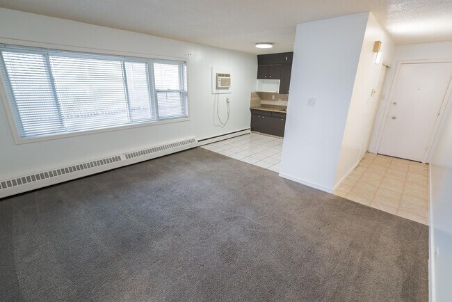 Photo - 2150 Osler St Unit 9